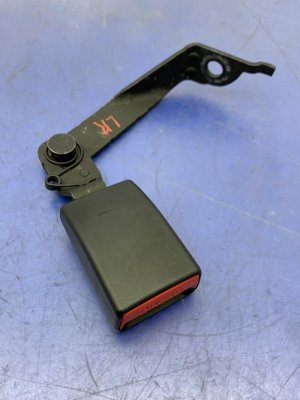 2017-2019 BMW M760i xDrive Seat Belt Buckle - Rear, Left (Driver) (Used OEM)