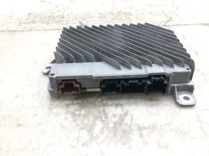 2017-2018 GMC Yukon XL Bose Audio System Amplifier (Used OEM)