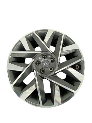 2021-2023 Hyundai Santa Fe Silver 20x8.5 7 Y-Spoke Machined Charcoal Alloy Wheel (Used OEM)