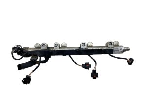 2011-2013 Buick Regal Fuel Injection Rail (Used OEM)