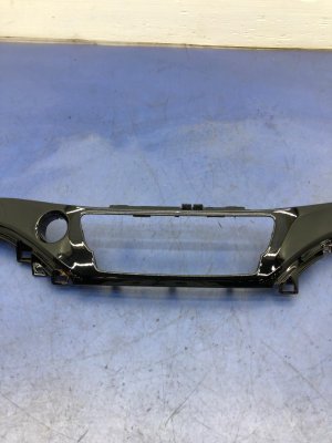 2019-2022 Honda Pilot Dash Trim Panel - Front (Used OEM)