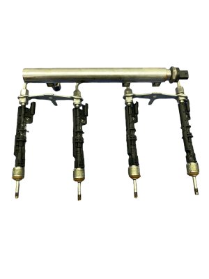 2018-2026 BMW M850i xDrive Fuel Injection Rail and Injectors (Used OEM)