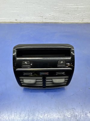 2017-2023 BMW 530i Black Center Console Temperature Control Panel with Heated Seats - Rear (Used OEM)
