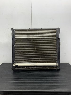 2010-2016 Porsche Panamera Radiator and A/C Condenser Cooling Fan Assembly Pack (Used OEM)