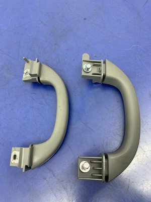 2018-2025 Honda Odyssey Gray Interior B-Pillar Grab Handle Set (Used OEM)