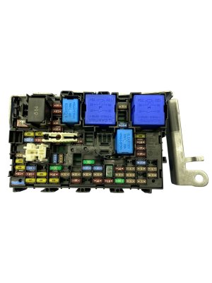 2025 Nissan Kicks Interior Cabin Fuse Panel - Front (Used OEM)