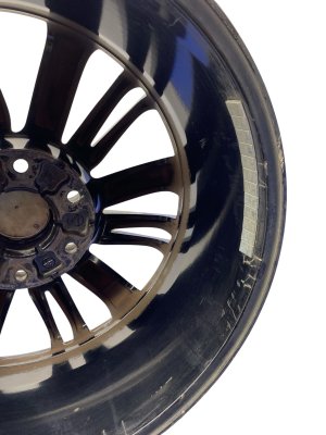 2018-2024 INFINITI QX80 Black 20x8 18-Spoke Silver Alloy Wheel (Used OEM)