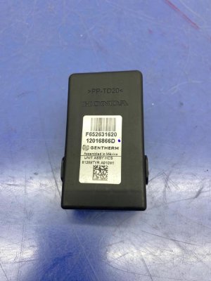 2019-2020 Acura MDX Seat Heater Control Module (Used OEM)