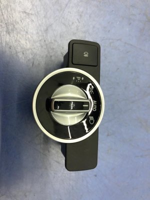 2012-2015 Mercedes-Benz ML350 Headlamp Control Switch - Front, Left (Driver) (Used OEM)