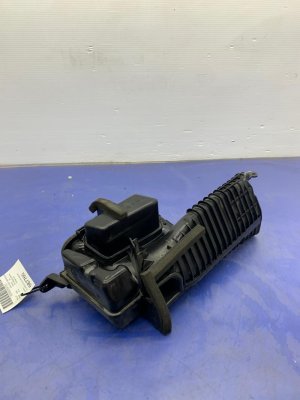 2011-2013 INFINITI QX56 Engine Air Intake Resonator Duct Assembly (Used OEM)