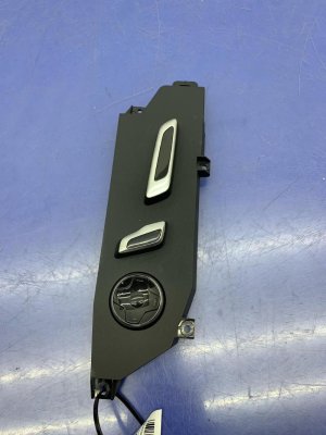 2022-2025 Acura MDX Front Seat Control Switch Assembly (Used OEM)