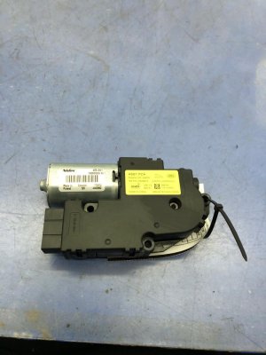 2017-2021 Jaguar F-Pace Panoramic Sunroof Motor (Used OEM)