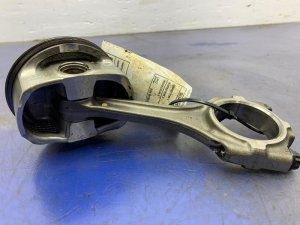 2016-2020 Lexus GS F Engine Piston and Connecting Rod Assembly (Used OEM)