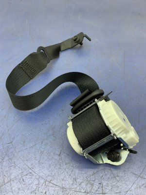 2018-2021 Lincoln Navigator Ebony (Black) 3rd Row Seat Belt Assembly - Rear, Right (Passenger) (Used OEM)