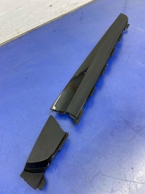 2020-2022 Hyundai Palisade Dash Garnish Trim Molding - Front (Used OEM)