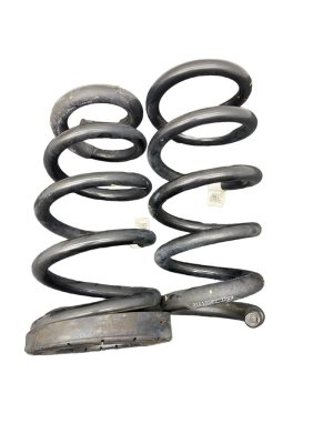 2021-2024 Genesis GV80 Suspension Coil Spring Set - Rear (Used OEM)
