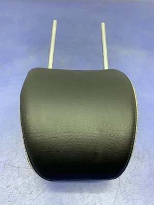 2019-2021 Hyundai Tucson Black Leather Seat Headrest - Front, Right (Passenger) (Used OEM)