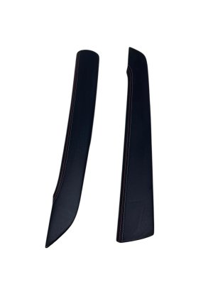2025 Nissan Kicks Black Center Console Trim Panel Set - Front (Used OEM)
