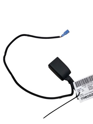 2023-2025 Honda HR-V Black Seat Belt Buckle with Pretensioner - Front, Right (Passenger) (Used OEM)