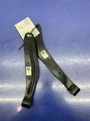 2019-2023 BMW X5 Subframe Engine Brace Bracket Set - Rear (Used OEM)