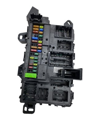2018-2020 Ford Expedition Cabin Fuse Box Body Control Module (Used OEM)