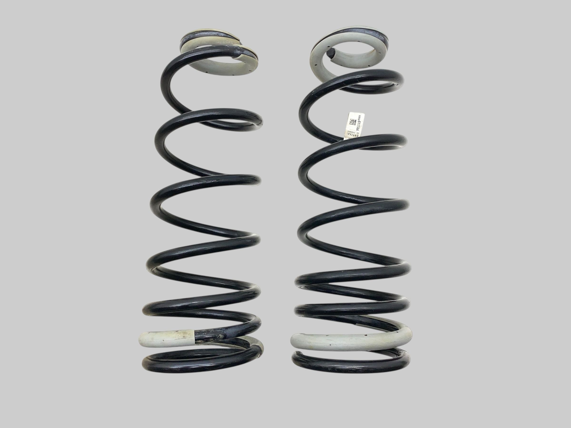 2020-2024 Jeep Gladiator Heavy-Duty Ride Suspension Coil Spring Set - Rear, Left (Driver) (Used OEM)