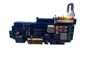 2014-2018 Mercedes-Benz CLS550 SAM Control Module Fuse Box Assembly - Rear (Used OEM)