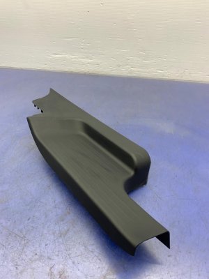 2022-2025 INFINITI QX60 Black Doorsill Trim Panel - Rear (Used OEM)