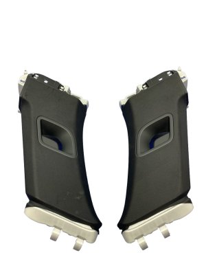 2019-2025 Porsche Cayenne Black C-Pillar Trim Cover Panel Set (Used OEM)