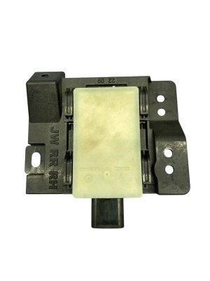 2024 Volkswagen Tiguan Blind Spot Control Module - Rear (Used OEM)