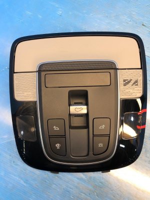 2020-2022 Hyundai Palisade Overhead Roof Console with Dome Light (Used OEM)
