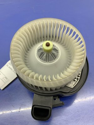 2016-2023 Jaguar XF Seat Blower Motor - Front (Used OEM)