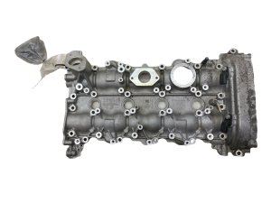 2019-2023 Mercedes-Benz C280 Engine Valve Cover (Used OEM)
