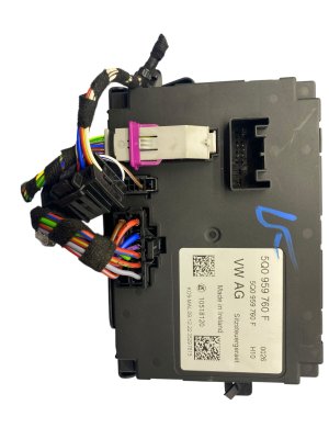 2018-2023 Volkswagen Tiguan Seat Memory Control Module - Front, Left (Driver) (Used OEM)