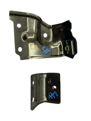 2024-2026 Tesla Cybertruck Upper and Lower Tonneau Cover Brackets - Rear (Used OEM)