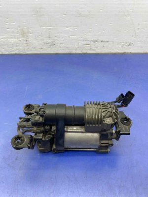 2016-2024 Maserati Levante Air Ride Suspension Leveling Compressor Pump Assembly (Used OEM)