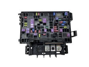 2023-2024 Jeep Wagoneer Cabin Power Distribution Fuse and Relay Junction Box Assembly (Used OEM)