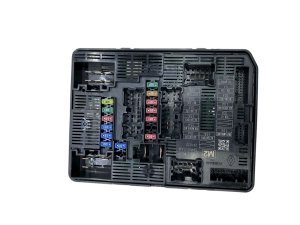2025 Mitsubishi Outlander Intelligent Power Distribution Module Fuse Block (Used OEM)