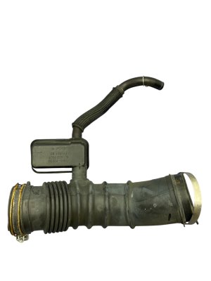 2020-2025 Toyota Highlander Engine Air Intake Resonator Tube Duct (Used OEM)