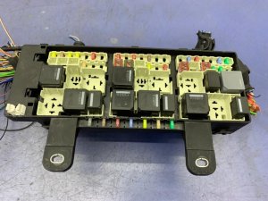 2017-2020 Jaguar F-Pace Fuse Relay Junction Box - Rear (Used OEM)