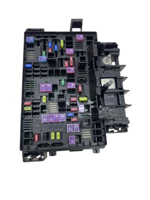 2022-2024 Jeep Wagoneer Power Distribution Center Fuse Box - Rear (Used OEM)