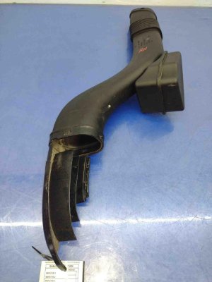 2016-2019 BMW 750i Engine Air Intake Duct Resonator Tube (Used OEM)