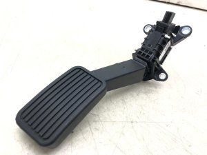 2017-2026 Honda CR-V Accelerator Pedal Assembly (Used OEM)