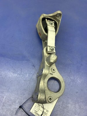 2016-2025 Volvo XC90 Axle Support Torque Arm Engine Mount Bracket - Front (Used OEM)