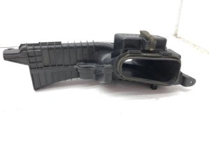 2011-2013 INFINITI QX56 Engine Air Intake Duct Tube with Resonator (Used OEM)