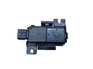 2024-2025 Hyundai Sonata Bumper Mounted Park Assist Ultra Wideband Sensor - Front (Used OEM)