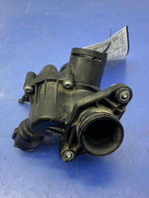 2016-2019 INFINITI Q50 Engine Coolant Thermostat (Used OEM)