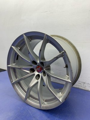 2018-2021 Jaguar F-Type 18x9.5 10-Spoke Alloy Wheel (Used OEM)