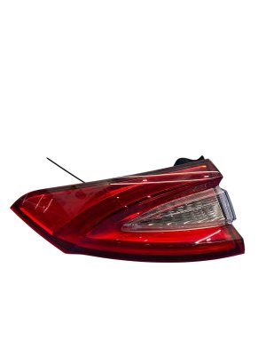 2017-2020 Maserati Levante Quarter Panel Mounted Taillight Assembly - Rear, Left (Driver) (Used OEM)