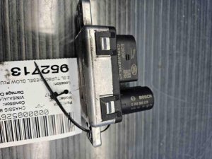 2017-2019 Jaguar XE Glow Plug Control Module (Used OEM)